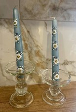 Mendhi Hand Painted Pillar