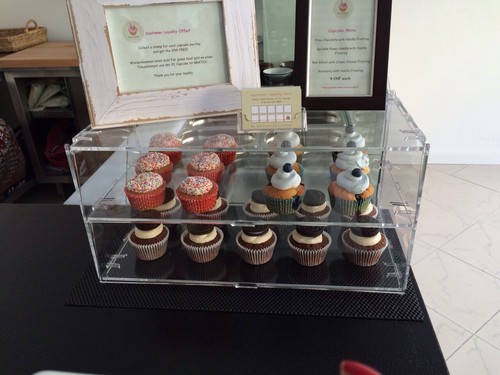 Bakery delicatessen pastry - delicatessen,