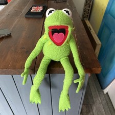 Kermit the frog plush - kermit,