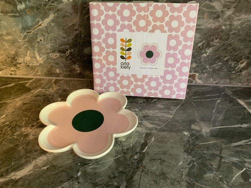 Lovely orla kiely ceramic - kiely,