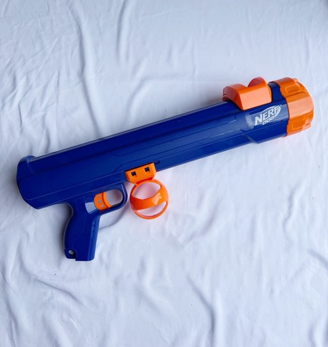 Nerf dog tennis - tennis, blaster
