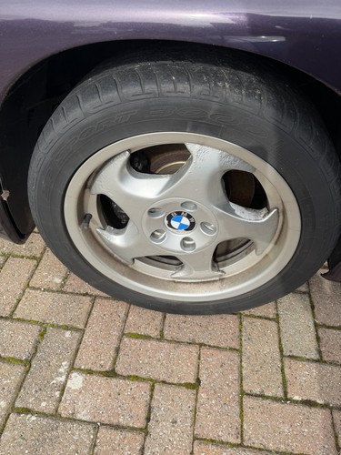 Bmw throwing stars - throwing, staggered