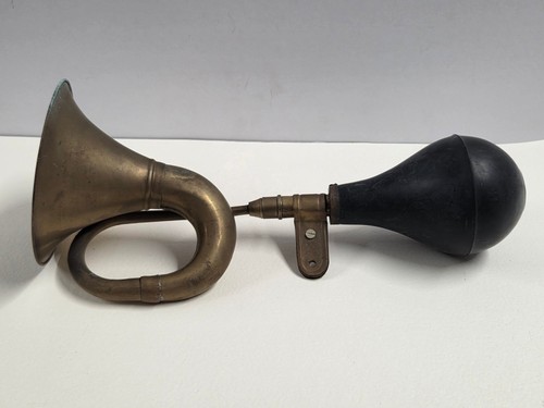 Vintage brass squeeze - vintage,