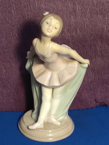 Nao lladró porcelain - nao, by