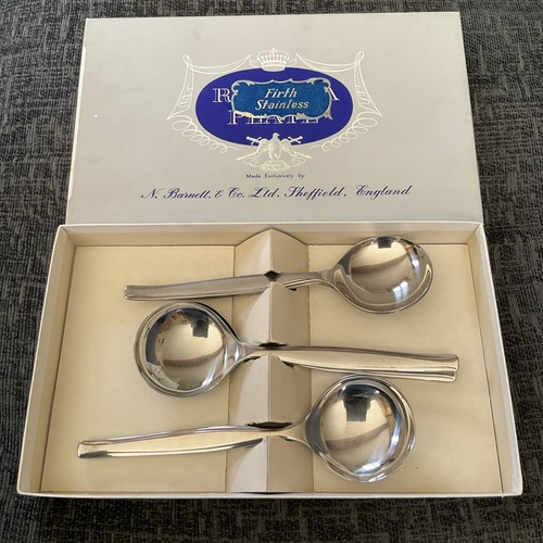 Vintage boxed malton pattern - vintage,