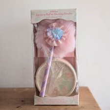 M&S Vintage Puff & Dusting