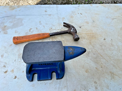 Record anvil small 8 - record, 11