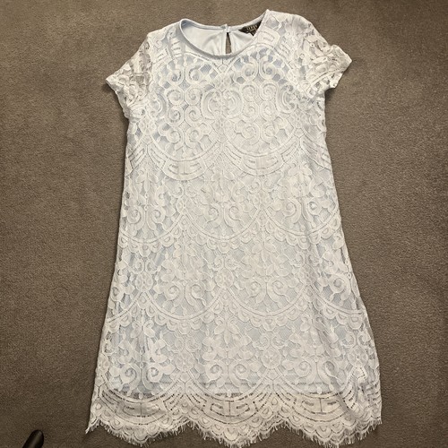Lipsy vip embroidered - vip, short