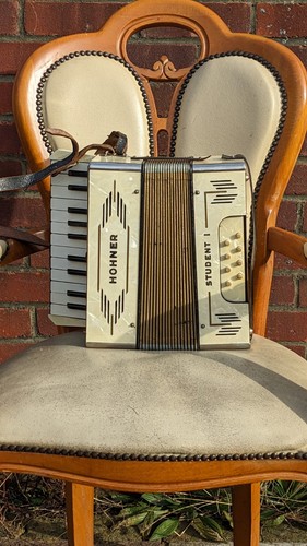 Cute 1940s hohner - 1940s, i