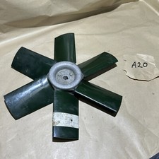 VINTAGE GREEN LISTER/PETTER