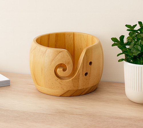 Wooden carved yarn - bowl, wool