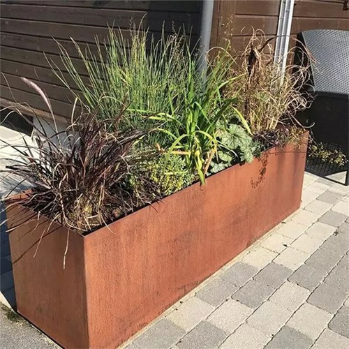 Large plant pot corner - large,