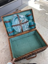 Vintage wicker picnic hamper - wicker,