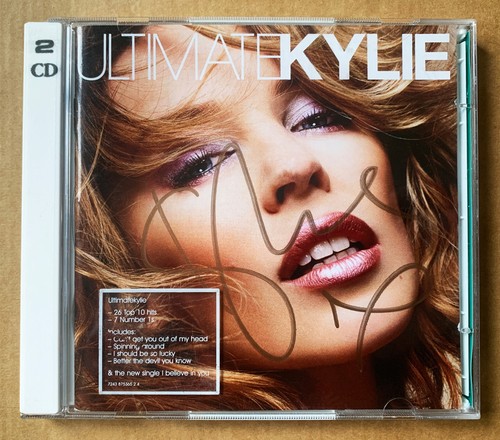 Kylie minogue hand - hand, signed
