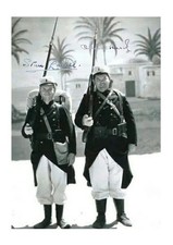 Laurel & Hardy A4 Flying