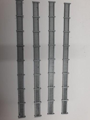 Gauge grey fence pieces - grey, 18