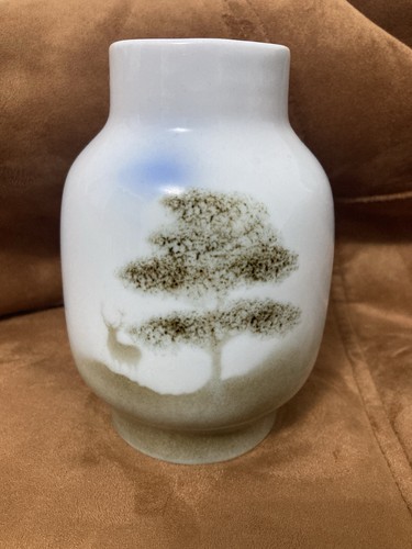 Highbank porcelain vase - porcelain,