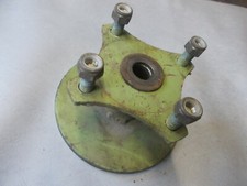 Hayter Osprey 21 wheel hub