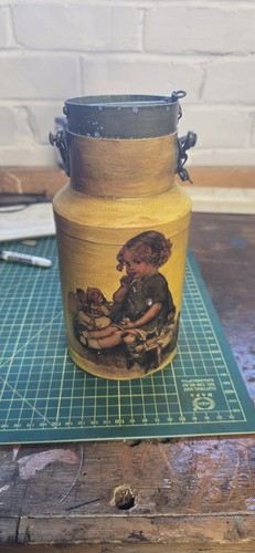 Vintage small french - small, milk