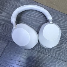 Sony WH-1000XM5 Noise