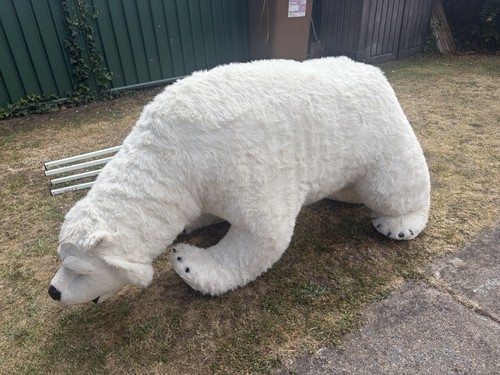 Life size polar bear christmas - polar,
