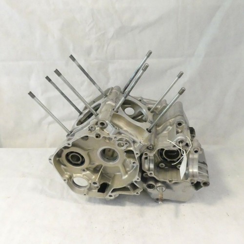 Yamaha 550 engine cases - yamaha,