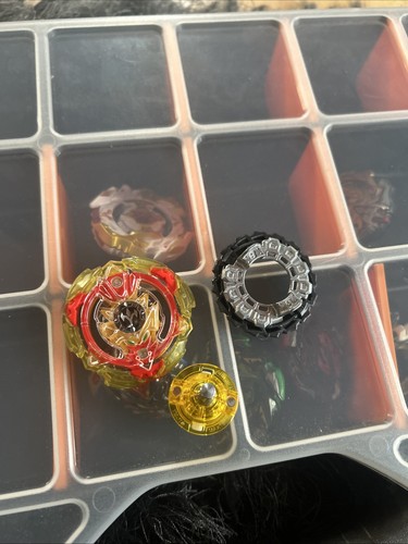 Beyblade burst turbo takara - beyblade,