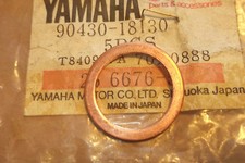 YAMAHA XS650  XS750  XS850  NOS CAMCHAIN TENS' / OIL PUMP GASKET - # 90430-18130