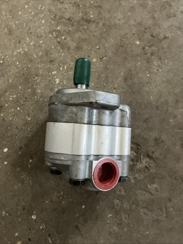 Cushman 0545918 iseki pump - cushman,