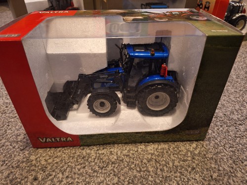 Universal hobbies valtra - universal, c