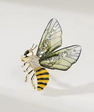 Yellow Enamel Alloy Bee Brooch Green Wings Pin Vintage Jewelry 🐝