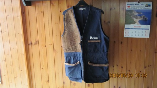 Clay pigeon shooting - clay, vest