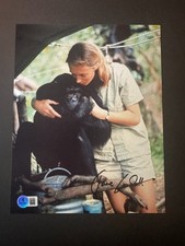 Jane Goodall Rare! autographed signed Primatologist 8x10 photo Beckett BAS coa