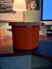 Bread Bin Enamel with Ash Chopping Board - 50th Anniversary Edition