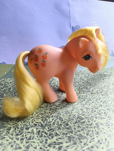 Vintage 1983 little - 1983, pony