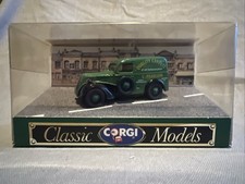 CORGI CLASSICS 1:43 FORD POPULAR VAN - C PEARSON QUALITY CARPETS D980/8