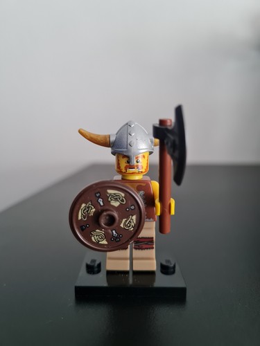 Lego viking minifigure series - viking,