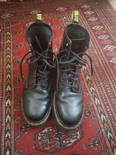 Martens docs black leather - dr,