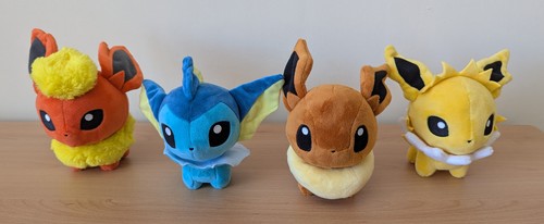 Pokémon doll eevee plush - eevee,