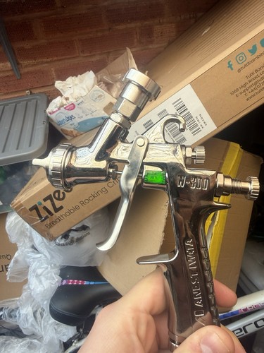Iwata w300wb 2mm spray - w300wb,