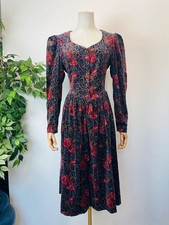 Vintage 90s Laura Ashley Red Black Beige Velvet Paisley Floral Winter Dress 8
