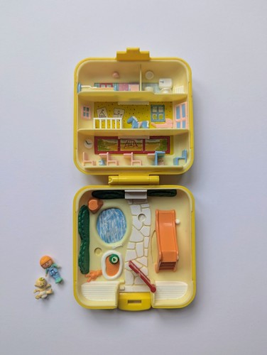 Vintage polly pocket - polly,