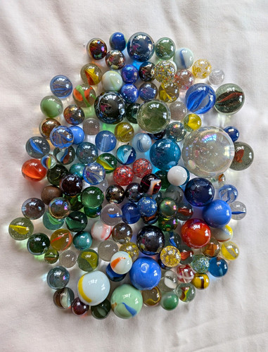 Mixed lot glass toy - mixed,