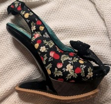 Irregular Choice Womens Hollow