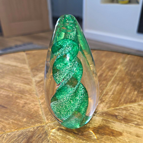 Clear green swirl art - clear,