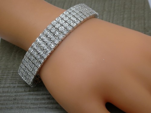 Gorgeous 9ct white gold - gorgeous,