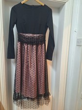 Long-sleeved polka dot retro