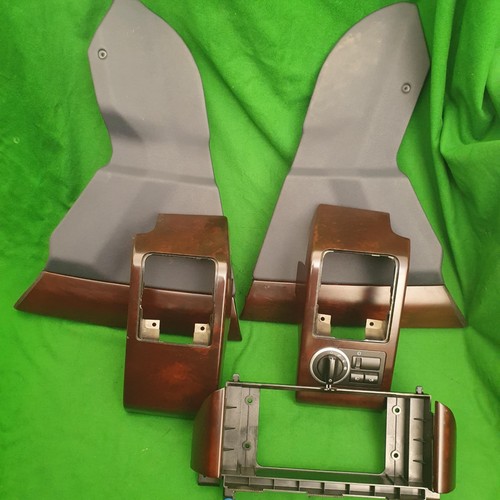 Front interior trim set range - front,