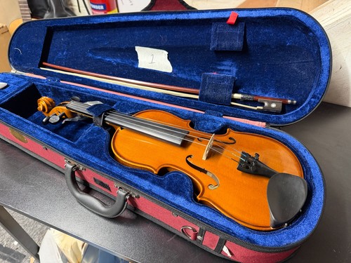 Used student series - 2, violin