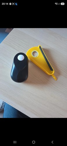 Automatic can opener with - can,